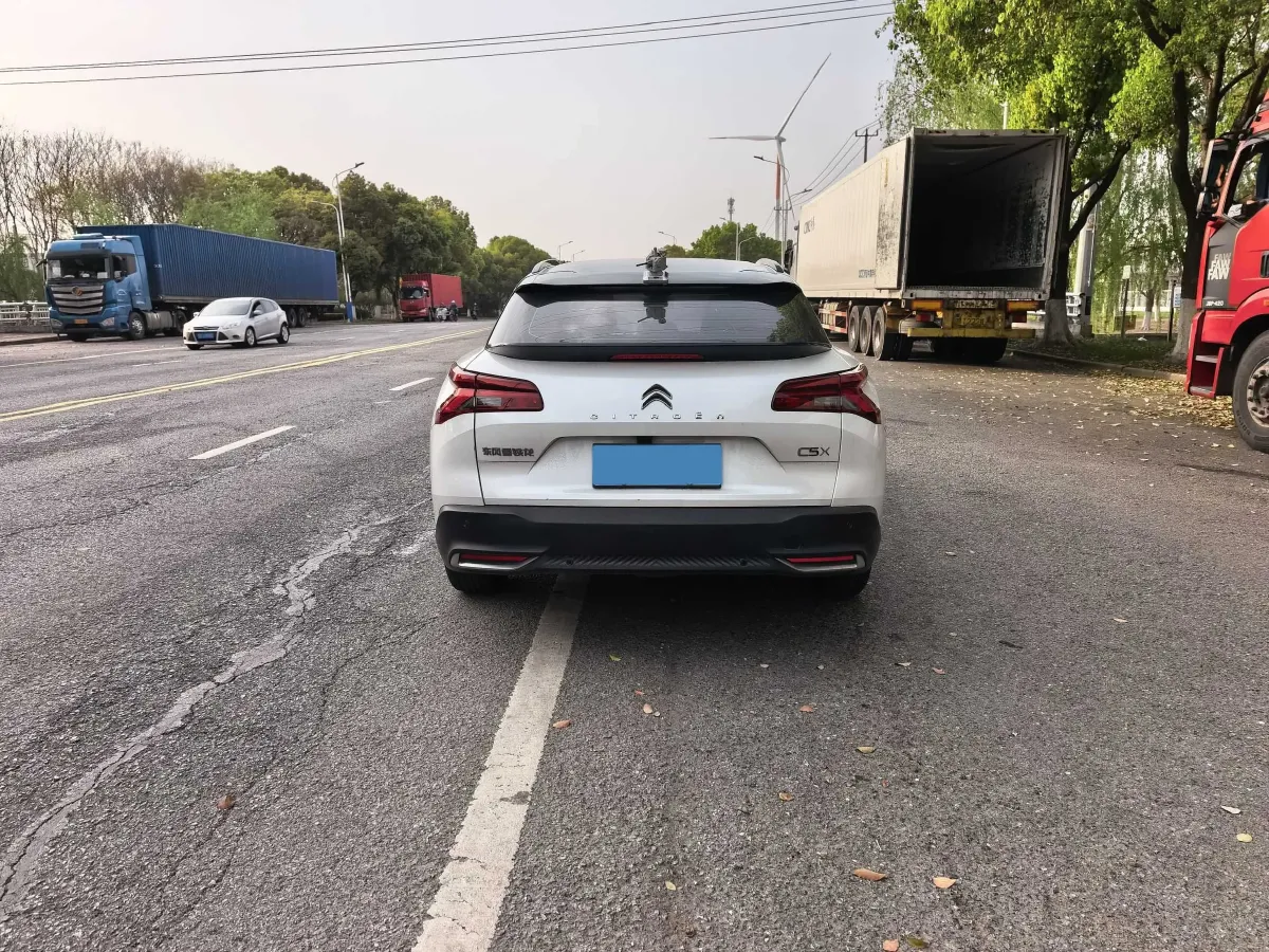 2021 Citroen C5 X 1.6T 175HP L4 8AT,autocango,china used car exporter,china ev exporter,chinese used car exporter,chinese used ev exporter