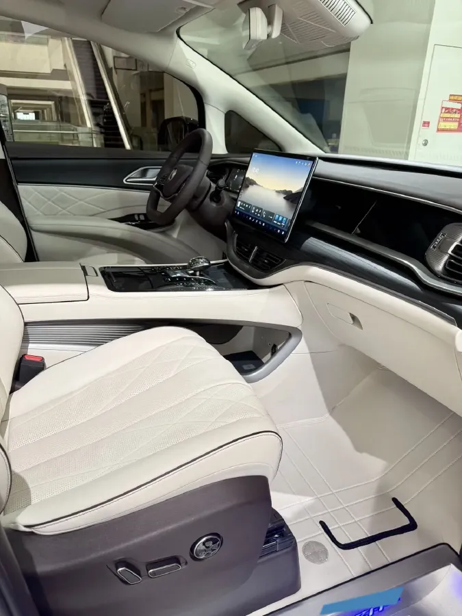 2024 Denza D9 1.5T 139HP L4 E-CVT PHEV 40KWH,autocango,china used car exporter,china ev exporter,chinese used car exporter,chinese used ev exporter