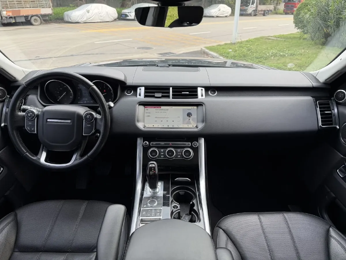 2017 Land Rover Range Rover Sport 3.0T 340HP V6 8AT,autocango,china used car exporter,china ev exporter,chinese used car exporter,chinese used ev exporter