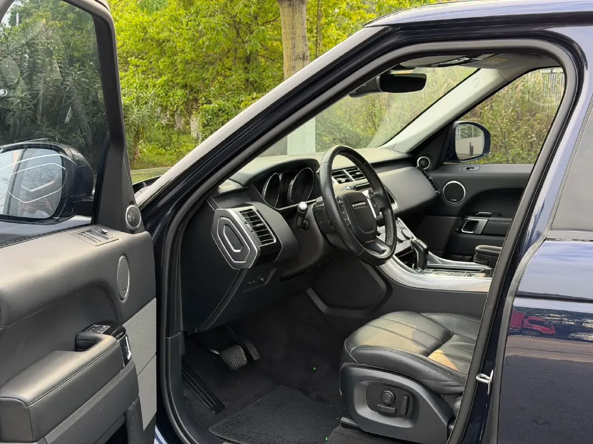 2017 Land Rover Range Rover Sport 3.0T 340HP V6 8AT,autocango,china used car exporter,china ev exporter,chinese used car exporter,chinese used ev exporter