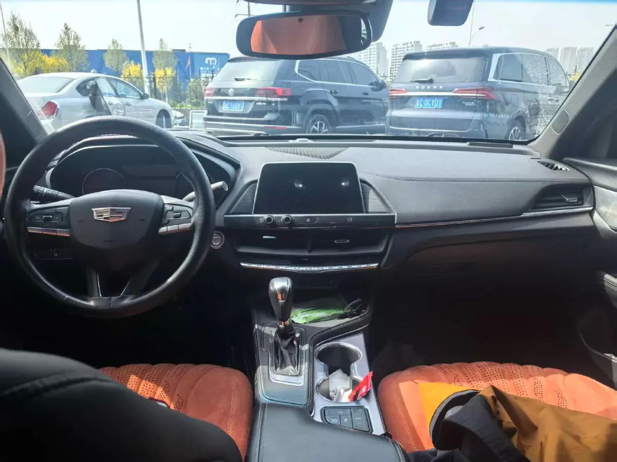 2021 Cadillac CT4 2.0T 237HP L4 8AT,autocango,china used car exporter,china ev exporter,chinese used car exporter,chinese used ev exporter