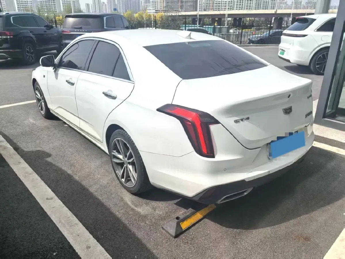 2021 Cadillac CT4 2.0T 237HP L4 8AT,autocango,china used car exporter,china ev exporter,chinese used car exporter,chinese used ev exporter