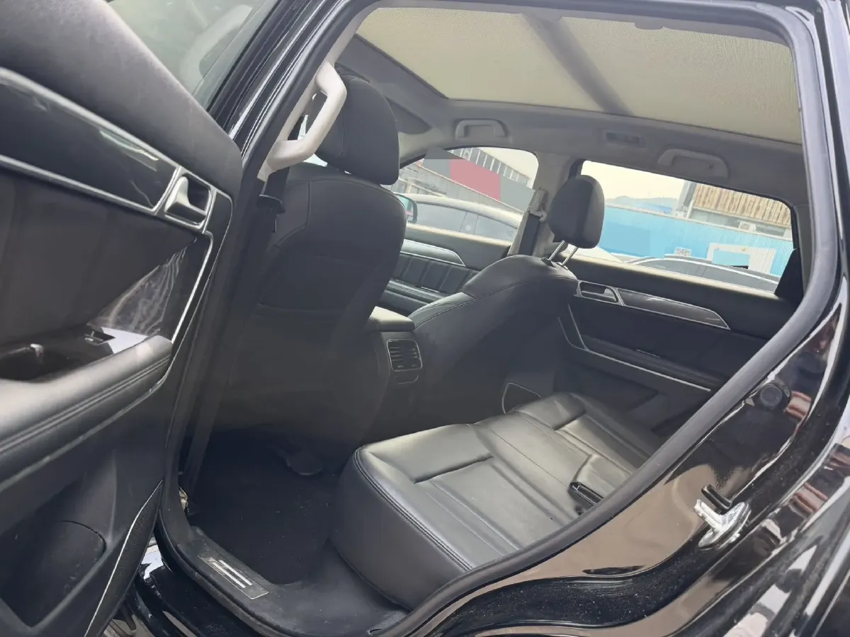 2017 Haval H6 Coupe 2.0T 197HP L4 6MT,autocango,china used car exporter,china ev exporter,chinese used car exporter,chinese used ev exporter