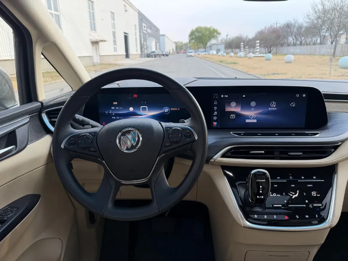 2023 Buick GL8 2.0T 237HP L4 9AT,autocango,china used car exporter,china ev exporter,chinese used car exporter,chinese used ev exporter