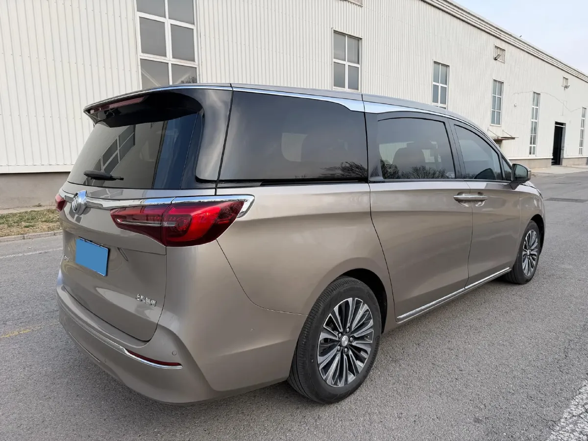 2023 Buick GL8 2.0T 237HP L4 9AT,autocango,china used car exporter,china ev exporter,chinese used car exporter,chinese used ev exporter