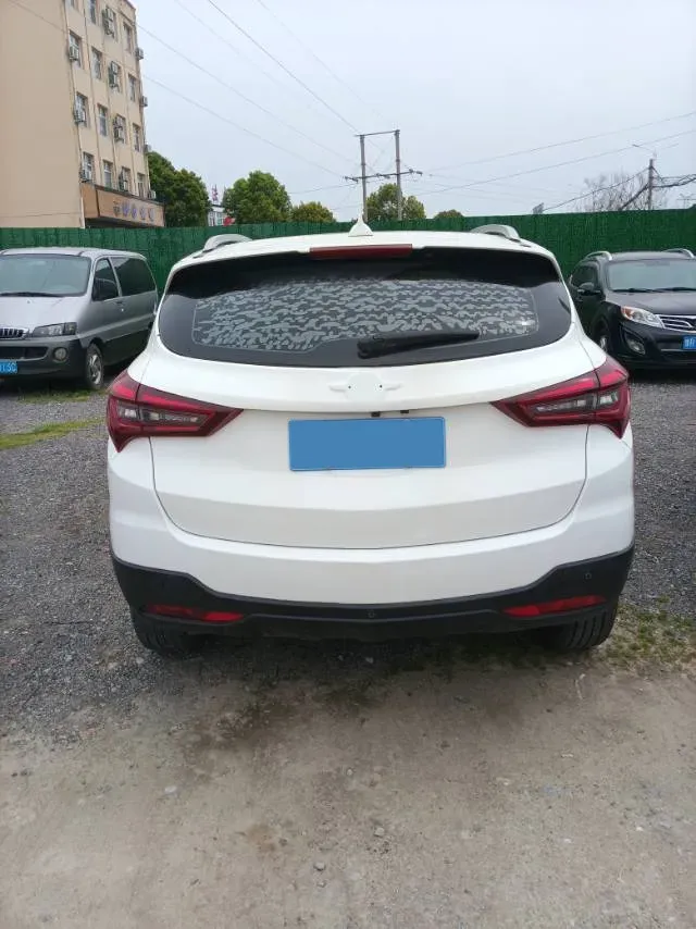 2017 HaiMa S5 1.6L 122HP L4 5MT,autocango,china used car exporter,china ev exporter,chinese used car exporter,chinese used ev exporter