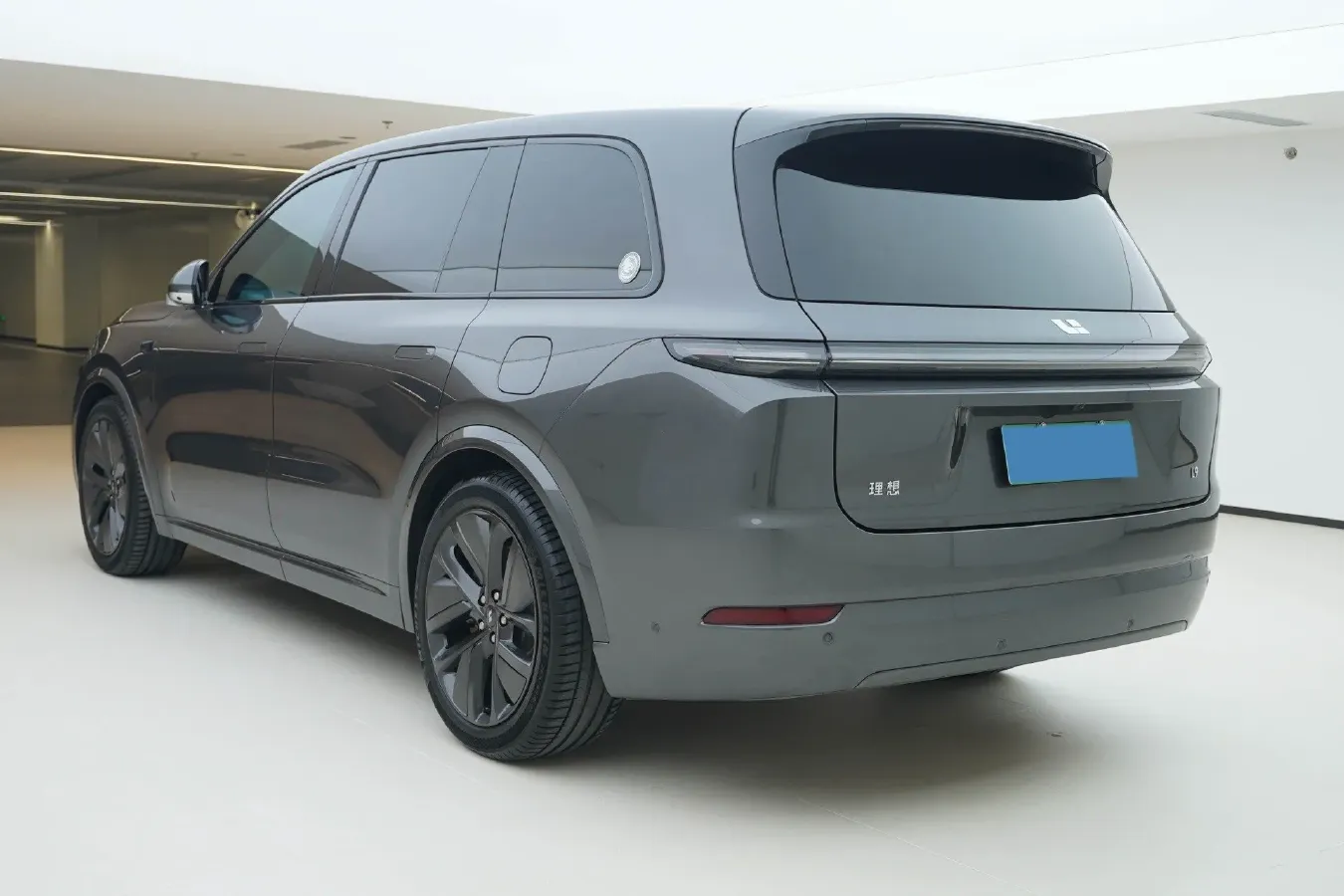 2024 Land Rover Range Rover Evoque 1.5T 200HP L3 8AT PHEV 15.5KWH,autocango,china used car exporter,china ev exporter,chinese used car exporter,chinese used ev exporter