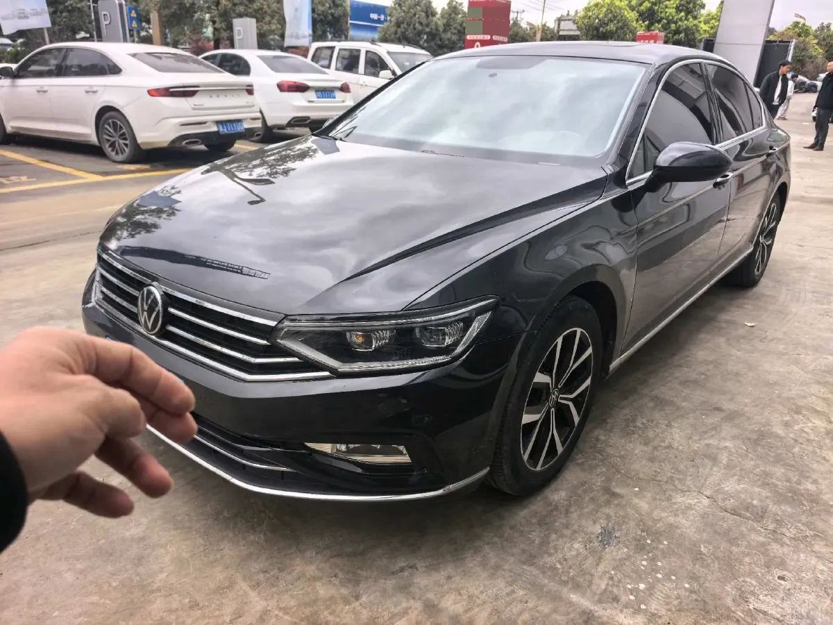 2020 Volkswagen Magotan 1.4T 150HP L4 7DCT,autocango,china used car exporter,china ev exporter,chinese used car exporter,chinese used ev exporter