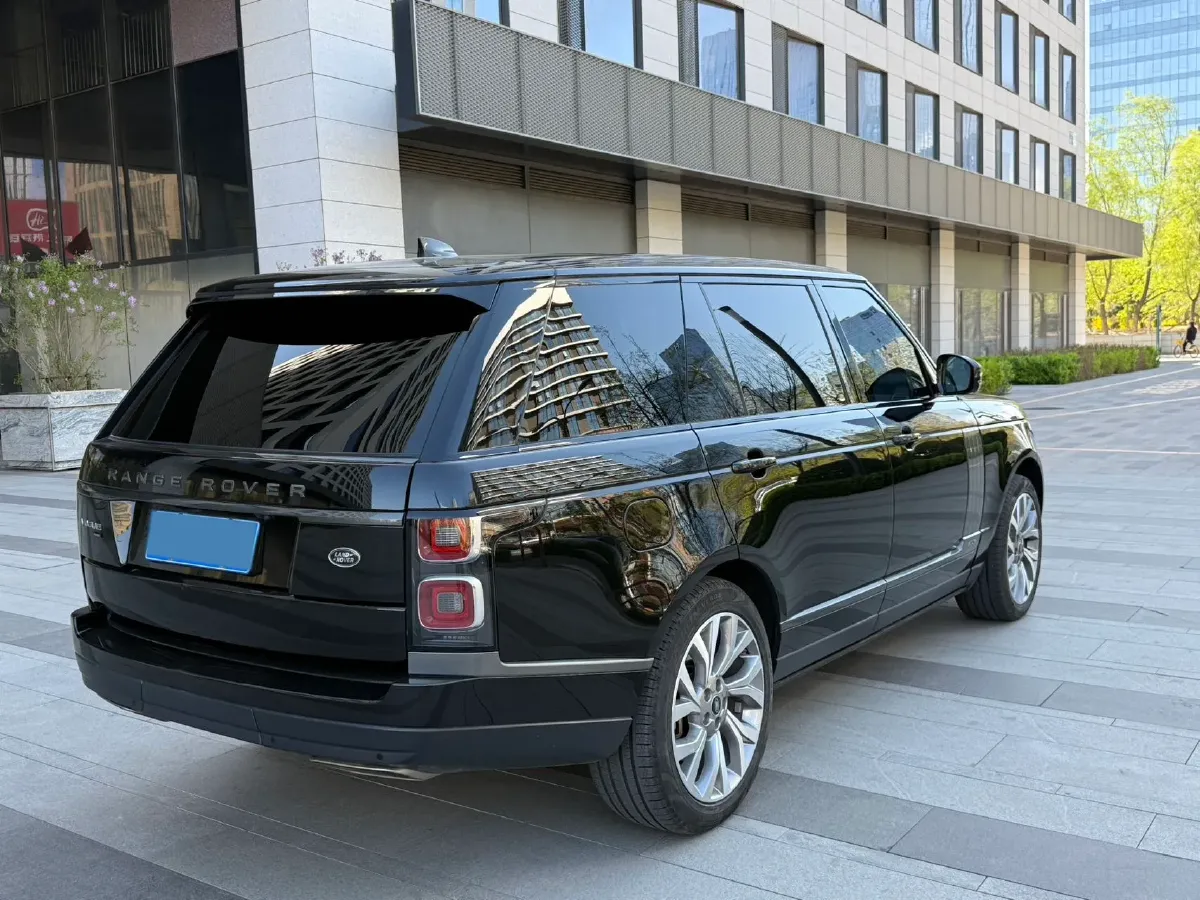 2021 Land Rover Range Rover 3.0T 400HP L6 8AT,autocango,china used car exporter,china ev exporter,chinese used car exporter,chinese used ev exporter