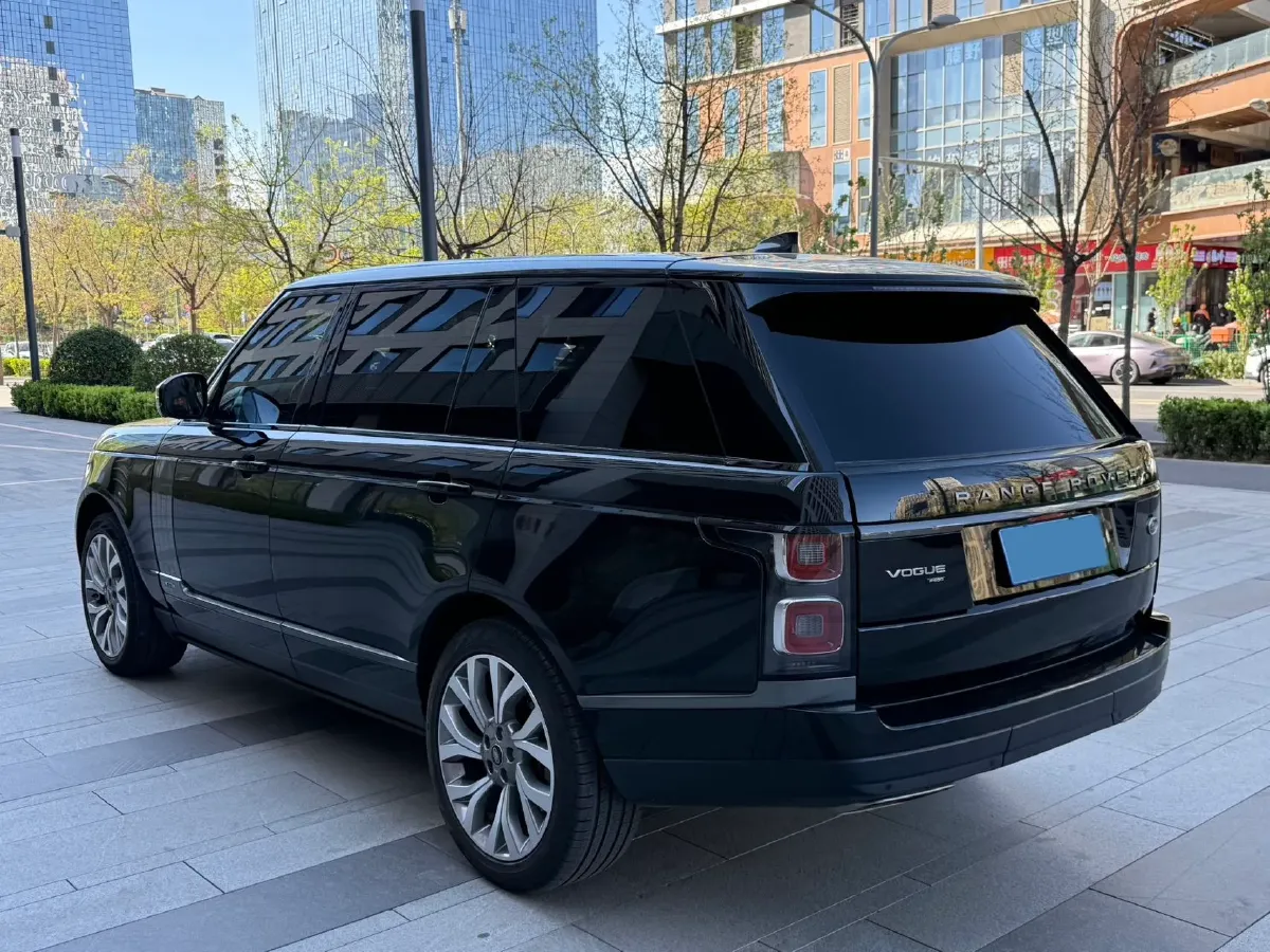 2021 Land Rover Range Rover 3.0T 400HP L6 8AT,autocango,china used car exporter,china ev exporter,chinese used car exporter,chinese used ev exporter