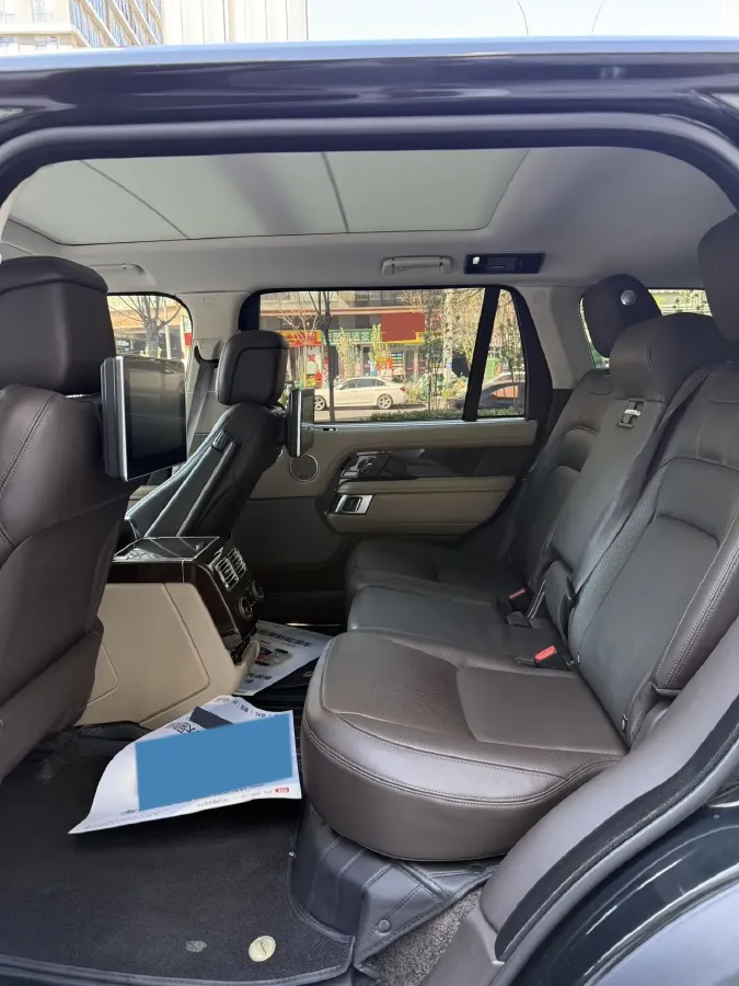 2021 Land Rover Range Rover 3.0T 400HP L6 8AT,autocango,china used car exporter,china ev exporter,chinese used car exporter,chinese used ev exporter