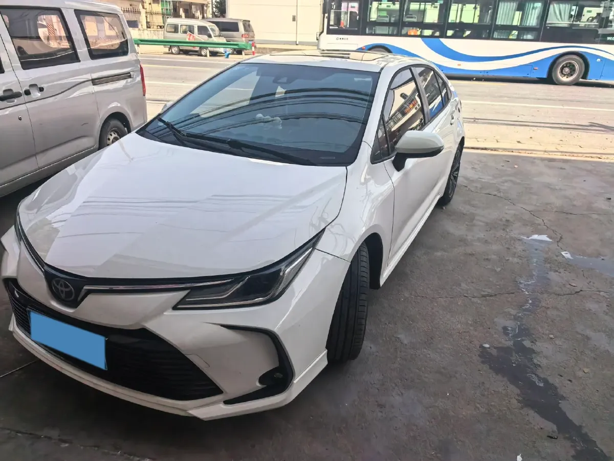 2019 Toyota Corolla 1.2T 116HP L4 CVT,autocango,china used car exporter,china ev exporter,chinese used car exporter,chinese used ev exporter