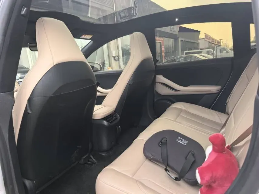 2022 JunTian HeiWuShi Youth 2.0T 203HP L4 6AT,autocango,china used car exporter,china ev exporter,chinese used car exporter,chinese used ev exporter