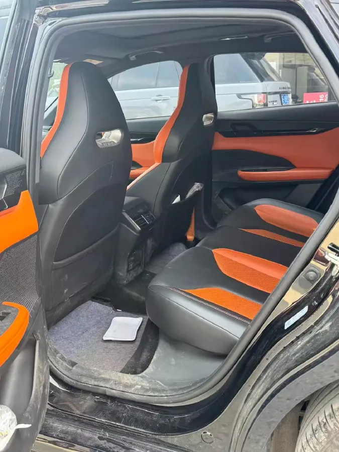 2023 ChangAn UNI-V 1.5T 188HP L4 7DCT,autocango,china used car exporter,china ev exporter,chinese used car exporter,chinese used ev exporter