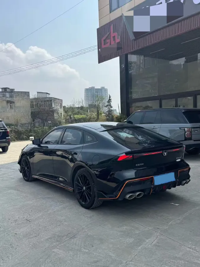 2023 ChangAn UNI-V 1.5T 188HP L4 7DCT,autocango,china used car exporter,china ev exporter,chinese used car exporter,chinese used ev exporter