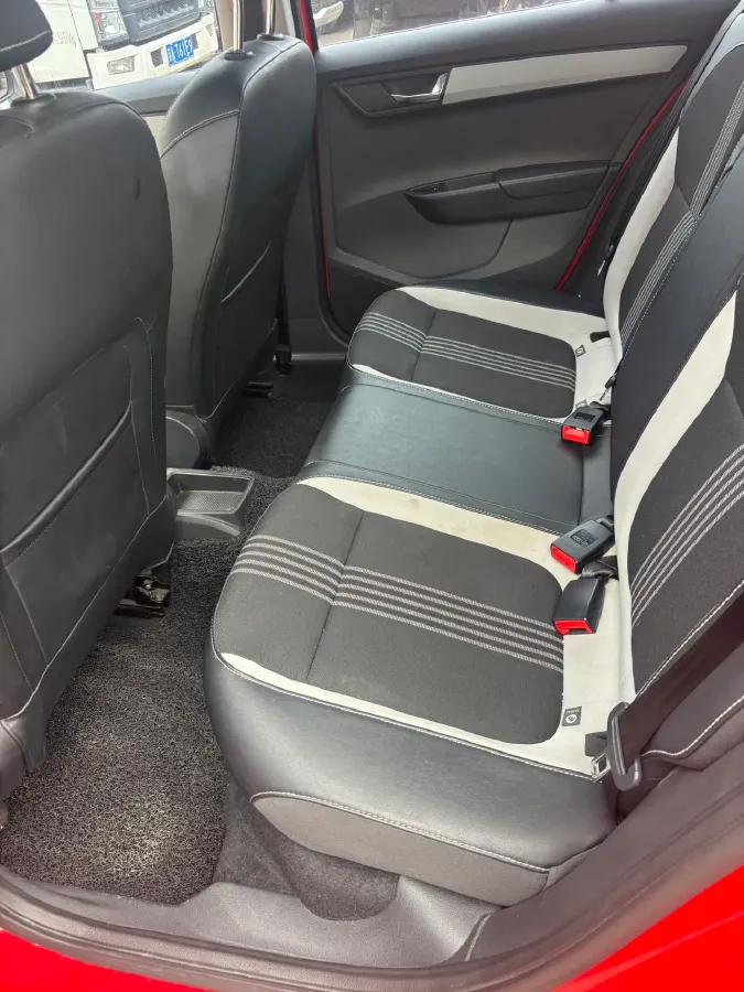 2017 Skoda Fabia 1.6L 110HP L4 6AT,autocango,china used car exporter,china ev exporter,chinese used car exporter,chinese used ev exporter