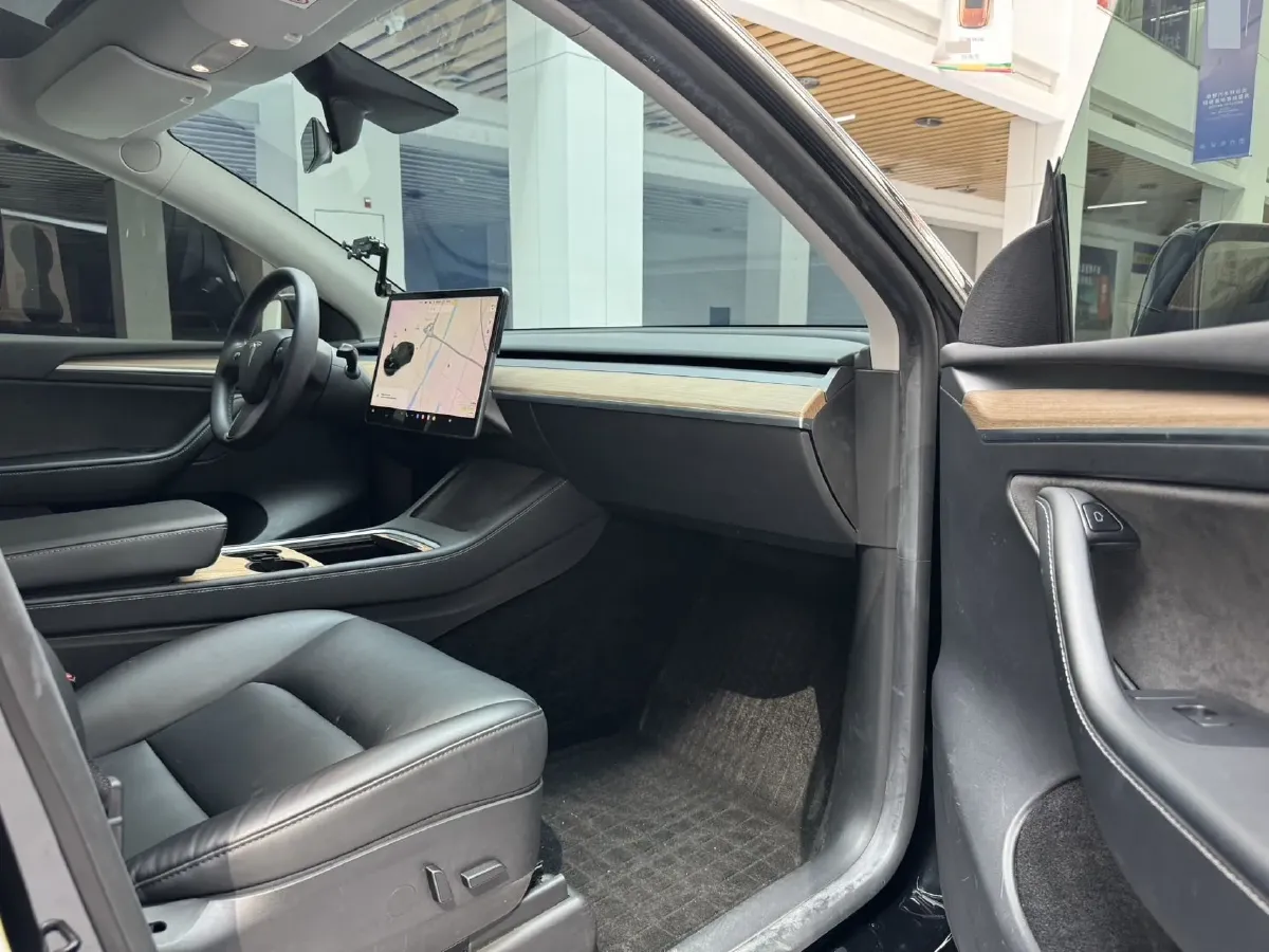 2021 Tesla Model Y BEV 60KWH,autocango,china used car exporter,china ev exporter,chinese used car exporter,chinese used ev exporter