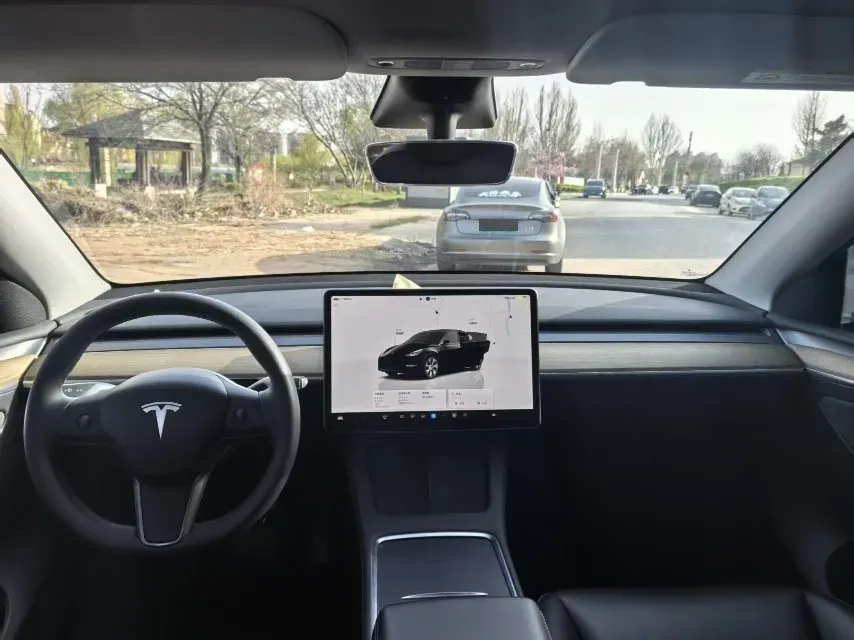 2022 Tesla Model Y BEV 60KWH,autocango,china used car exporter,china ev exporter,chinese used car exporter,chinese used ev exporter