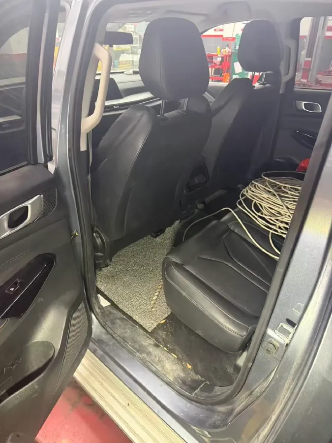 2023 ChangAn LanTuoZhe 2.0T 163HP L4 6MT,autocango,china used car exporter,china ev exporter,chinese used car exporter,chinese used ev exporter