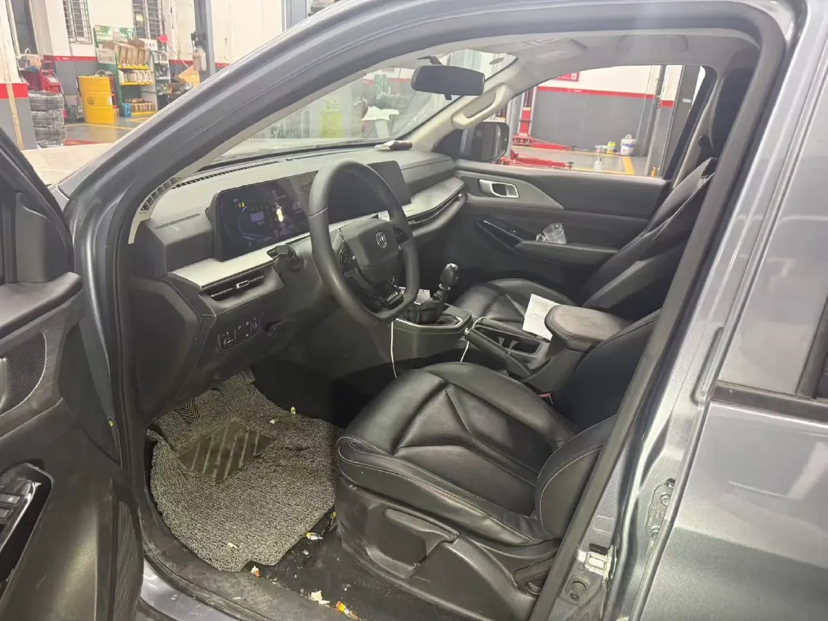 2023 ChangAn LanTuoZhe 2.0T 163HP L4 6MT,autocango,china used car exporter,china ev exporter,chinese used car exporter,chinese used ev exporter