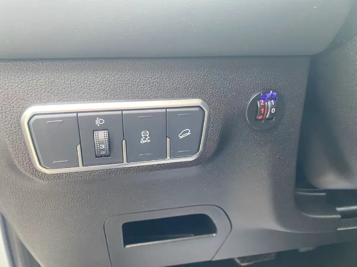 2022 Chery Tiggo 5x 1.5T 156HP L4 CVT,autocango,china used car exporter,china ev exporter,chinese used car exporter,chinese used ev exporter