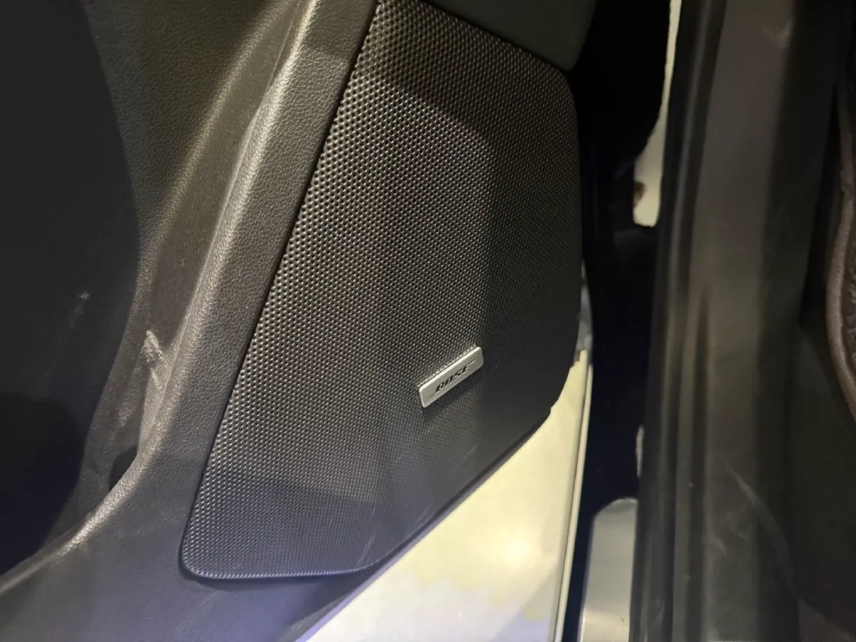 2020 Cadillac XT6 2.0T 237HP L4 9AT,autocango,china used car exporter,china ev exporter,chinese used car exporter,chinese used ev exporter