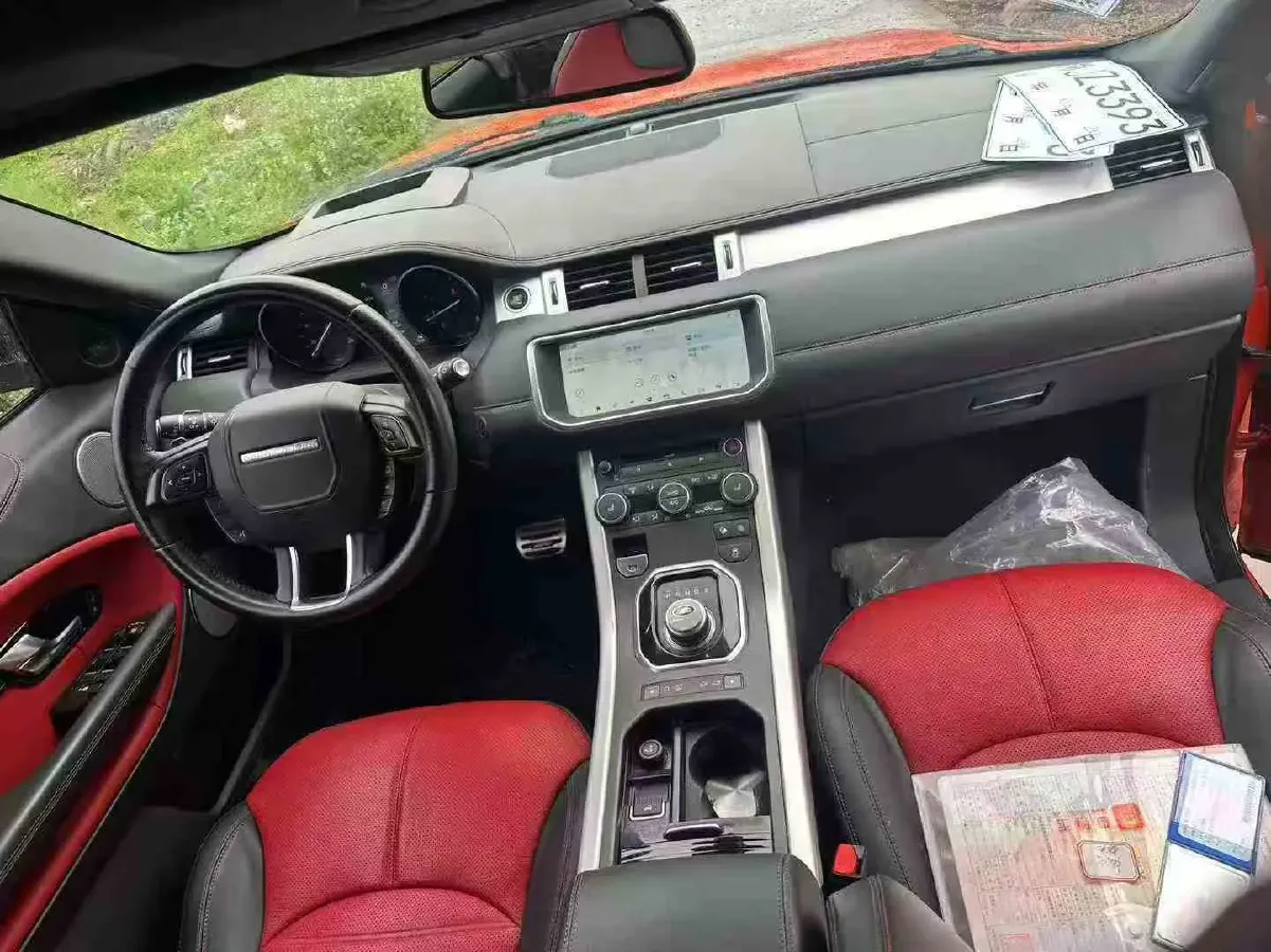 2018 Land Rover Discovery 2.0T 300HP L4 8AT,autocango,china used car exporter,china ev exporter,chinese used car exporter,chinese used ev exporter