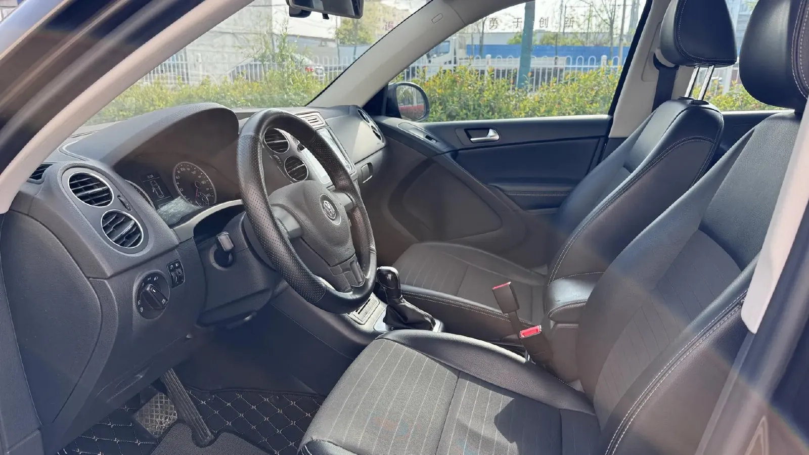 2016 Volkswagen Touran 1.4T 150HP L4 7DCT,autocango,china used car exporter,china ev exporter,chinese used car exporter,chinese used ev exporter