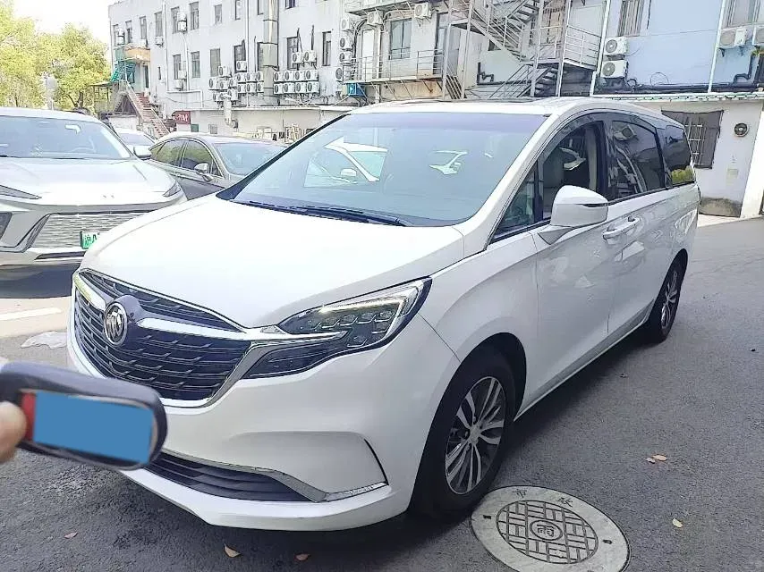 2020 Buick GL8 2.0T 237HP L4 9AT,autocango,china used car exporter,china ev exporter,chinese used car exporter,chinese used ev exporter