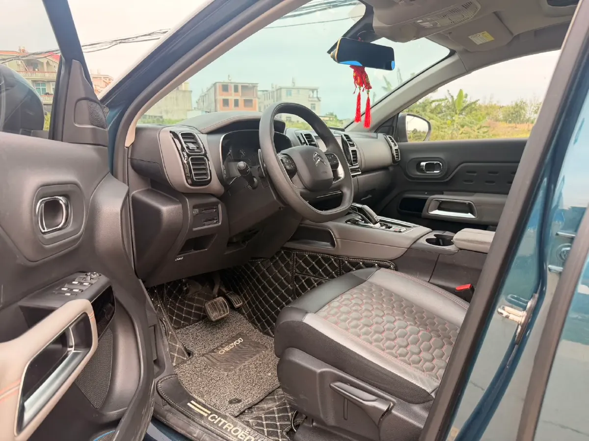 2021 Citroen C5 Aircross 1.6T 170HP L4 8AT,autocango,china used car exporter,china ev exporter,chinese used car exporter,chinese used ev exporter