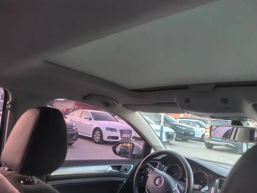 2019 Volkswagen Golf 1.4T 150HP L4 7DCT,autocango,china used car exporter,china ev exporter,chinese used car exporter,chinese used ev exporter