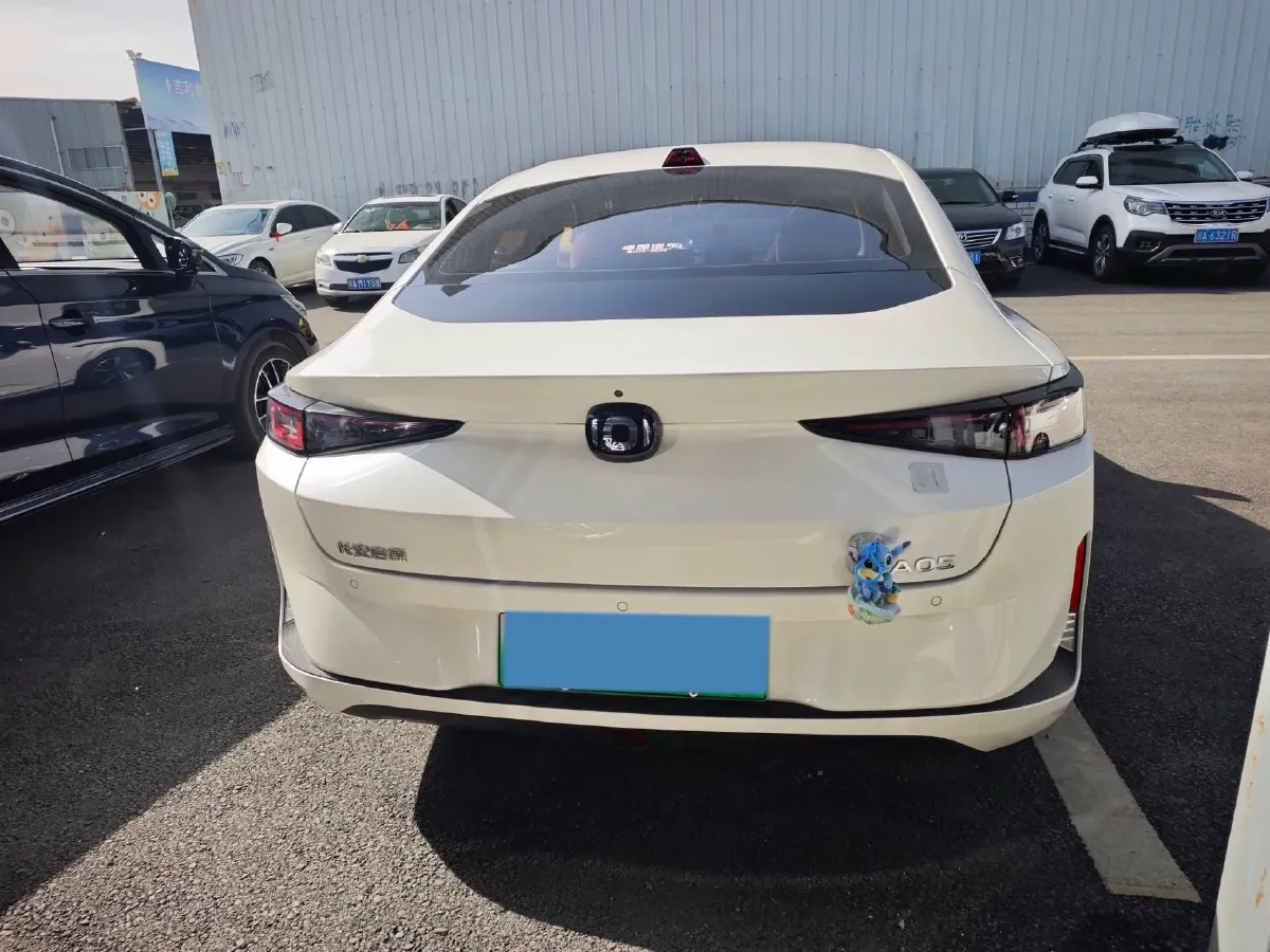 2024 ChangAn QiYuan A05 1.5L 110HP L4 E-CVT PHEV 9.07KWH,autocango,china used car exporter,china ev exporter,chinese used car exporter,chinese used ev exporter