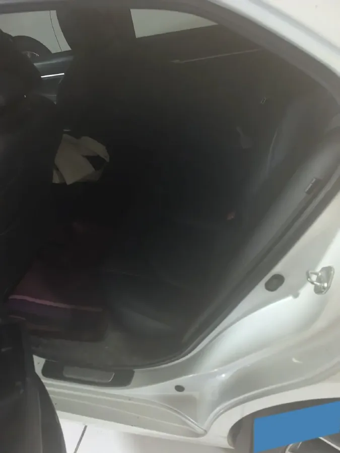 2021 Toyota Camry 2.5L 209HP L4 8AT,autocango,china used car exporter,china ev exporter,chinese used car exporter,chinese used ev exporter