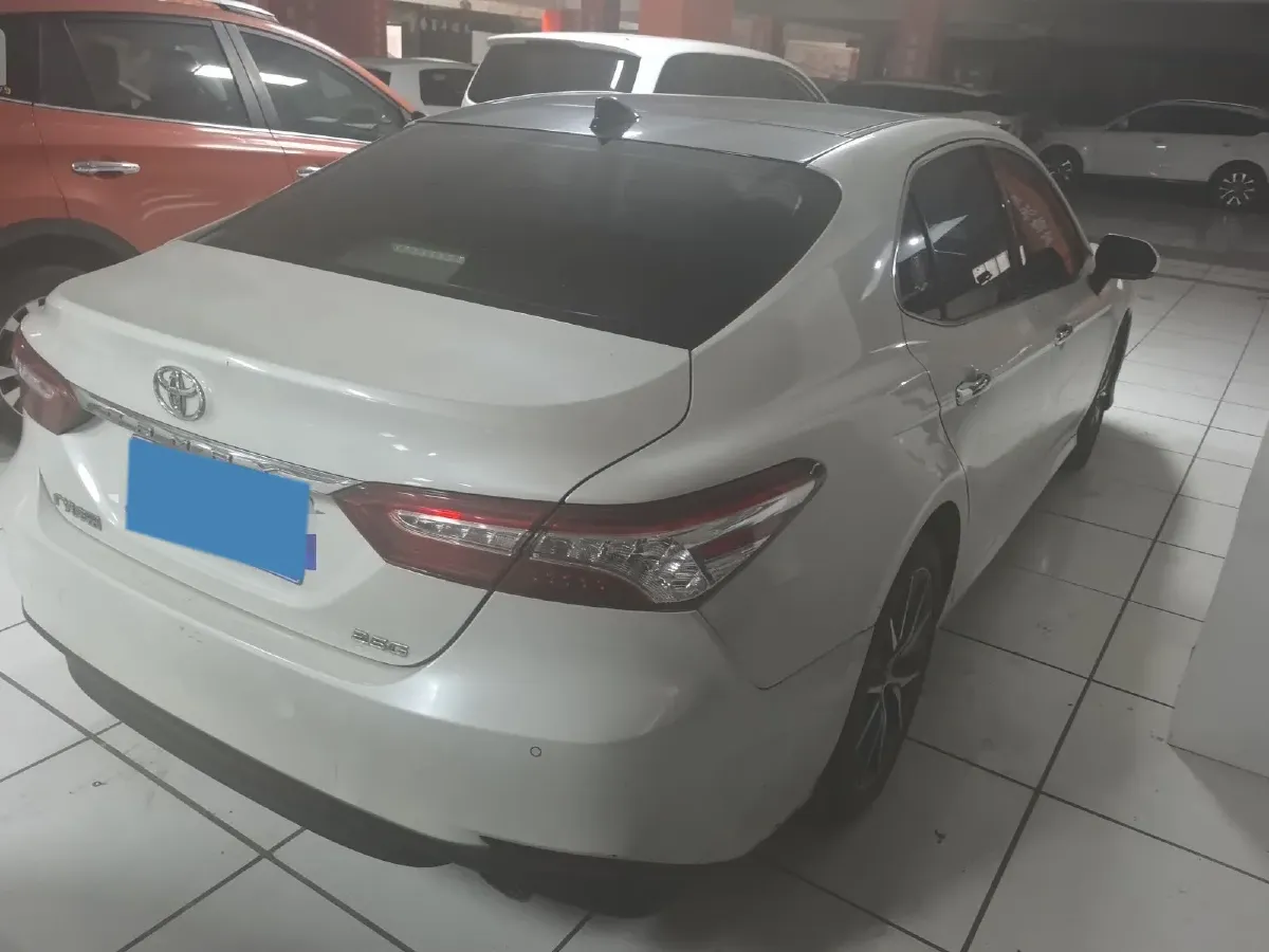2021 Toyota Camry 2.5L 209HP L4 8AT,autocango,china used car exporter,china ev exporter,chinese used car exporter,chinese used ev exporter