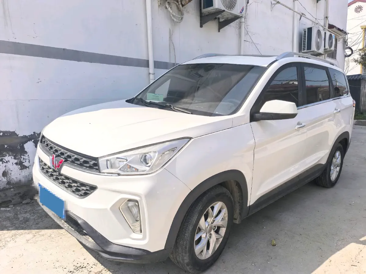 2018 WuLing HongGuang S3 1.5L 112HP L4 6MT,autocango,china used car exporter,china ev exporter,chinese used car exporter,chinese used ev exporter