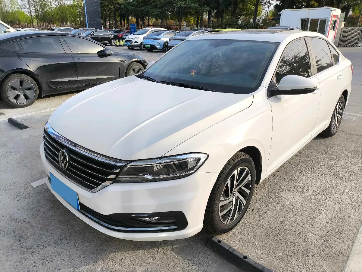 2022 Volkswagen Sagitar 1.2T 116HP L4 7DCT,autocango,china used car exporter,china ev exporter,chinese used car exporter,chinese used ev exporter