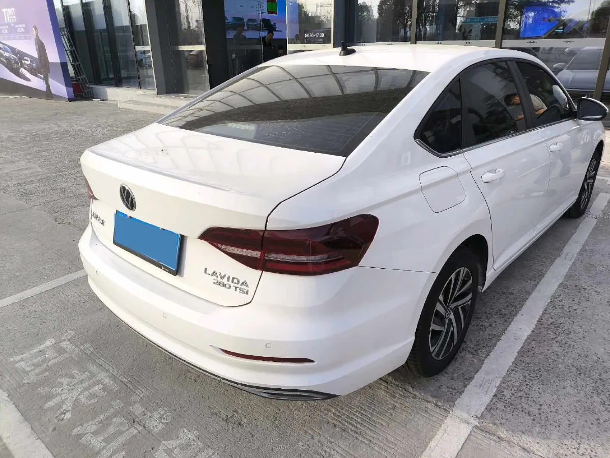 2022 Volkswagen Sagitar 1.2T 116HP L4 7DCT,autocango,china used car exporter,china ev exporter,chinese used car exporter,chinese used ev exporter