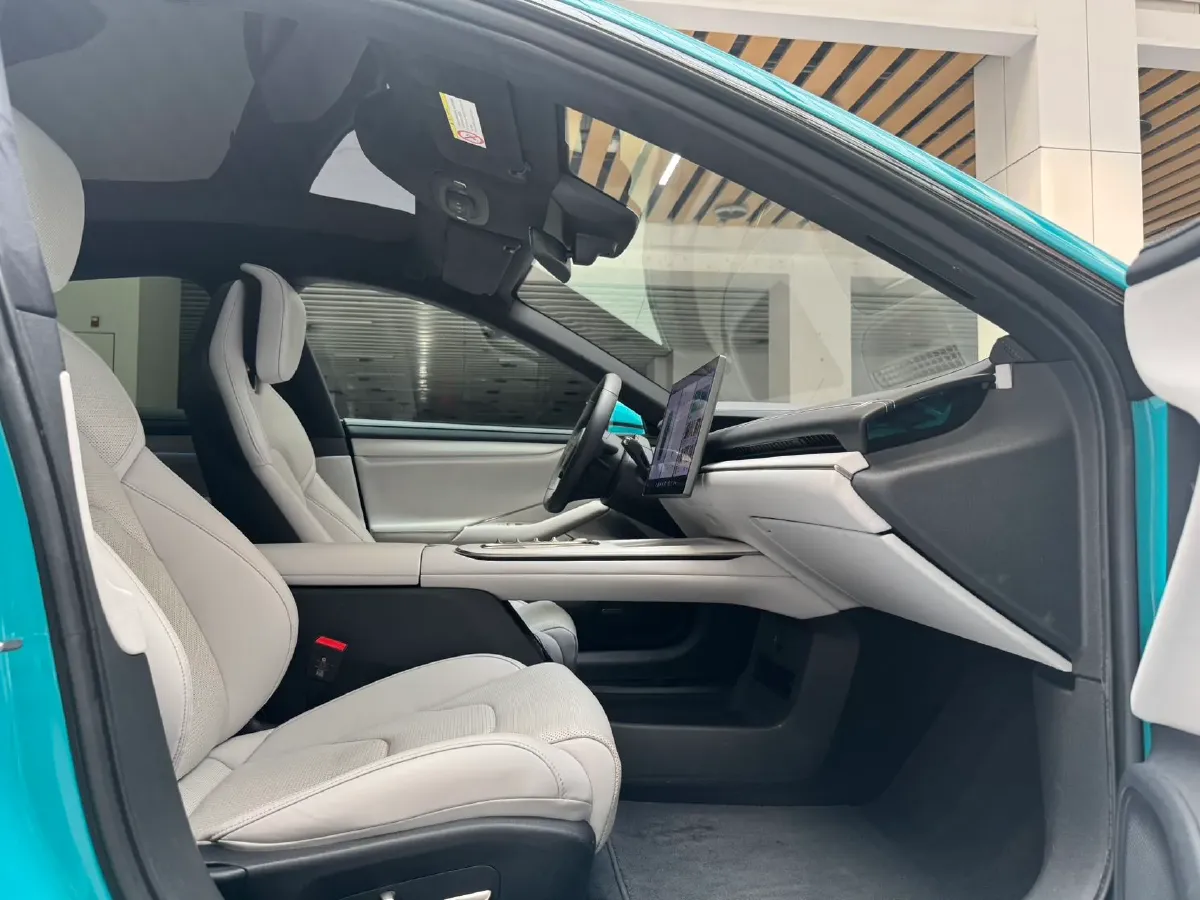 2024 MI SU7 BEV 101KWH,autocango,china used car exporter,china ev exporter,chinese used car exporter,chinese used ev exporter