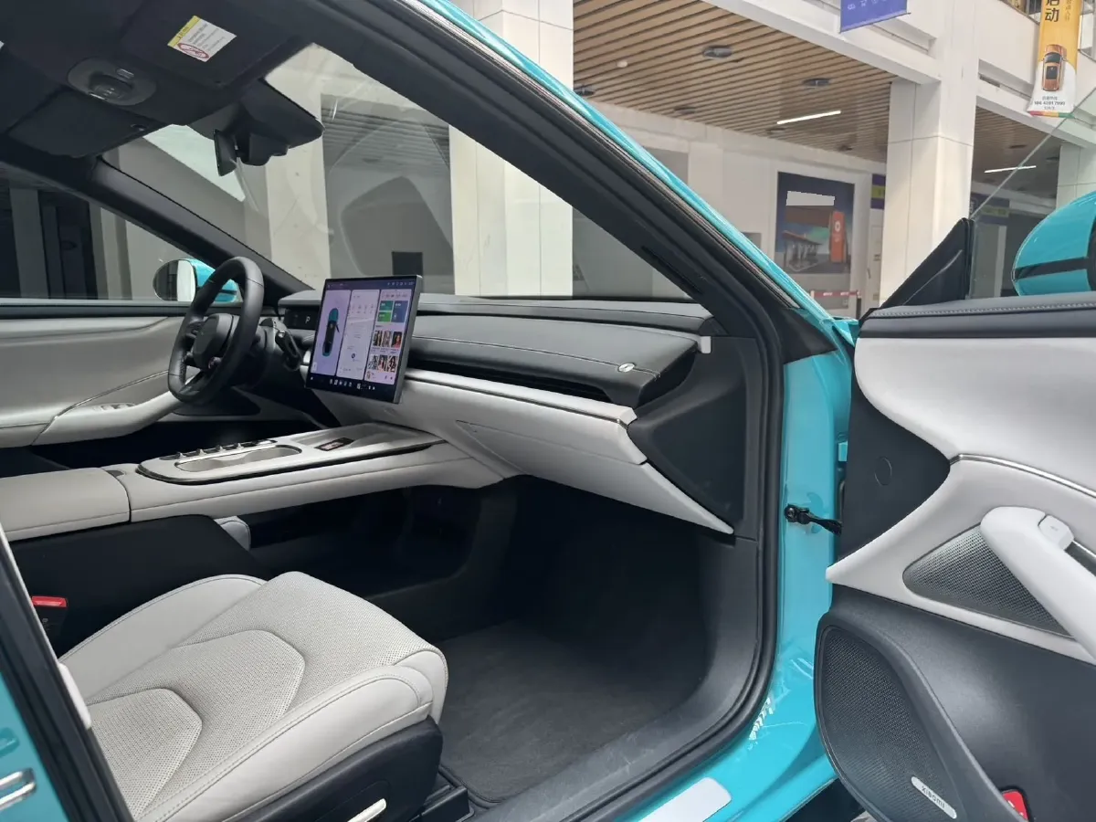 2024 MI SU7 BEV 101KWH,autocango,china used car exporter,china ev exporter,chinese used car exporter,chinese used ev exporter