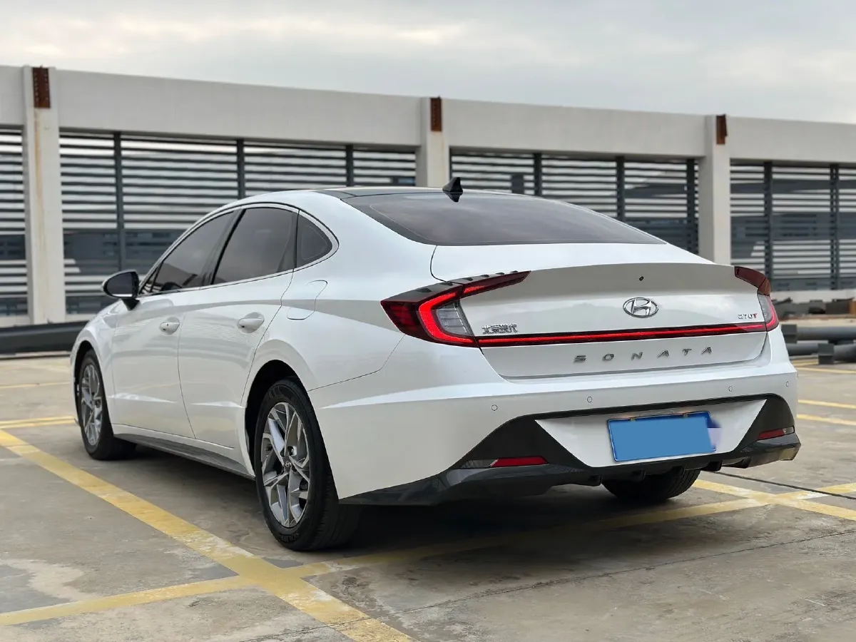 2020 Hyundai Sonata 1.5T 170HP L4 7DCT,autocango,china used car exporter,china ev exporter,chinese used car exporter,chinese used ev exporter