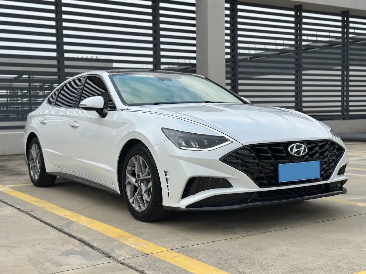 2020 Hyundai Sonata 1.5T 170HP L4 7DCT,autocango,china used car exporter,china ev exporter,chinese used car exporter,chinese used ev exporter