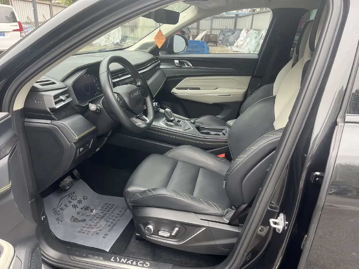 2020 LYNK&CO 05 2.0T 254HP L4 8AT,autocango,china used car exporter,china ev exporter,chinese used car exporter,chinese used ev exporter