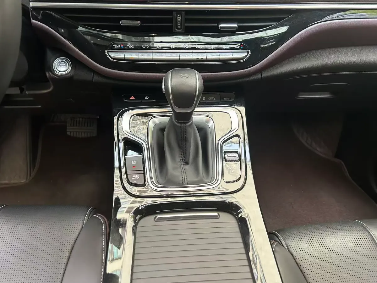 2023 GAC Trumpchi M6 1.5T 177HP L4 7DCT,autocango,china used car exporter,china ev exporter,chinese used car exporter,chinese used ev exporter