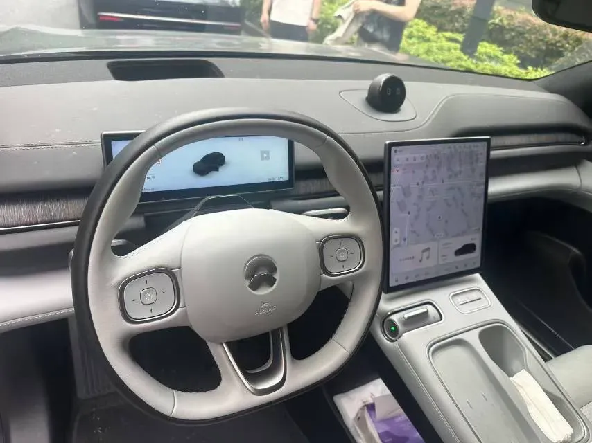 2024 NIO ES6 BEV 75KWH,autocango,china used car exporter,china ev exporter,chinese used car exporter,chinese used ev exporter