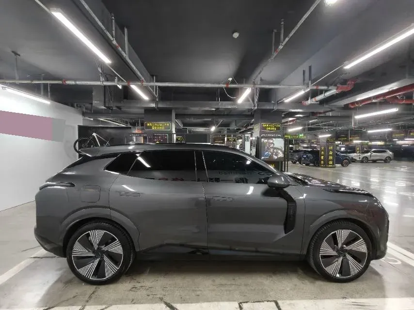 2023 LYNK&CO 08 EM-P 1.5T 163HP L4 3DHT PHEV 21.2KWH,autocango,china used car exporter,china ev exporter,chinese used car exporter,chinese used ev exporter