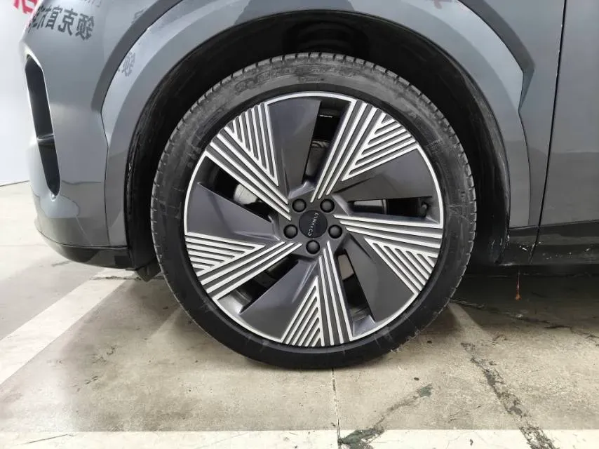 2023 LYNK&CO 08 EM-P 1.5T 163HP L4 3DHT PHEV 21.2KWH,autocango,china used car exporter,china ev exporter,chinese used car exporter,chinese used ev exporter