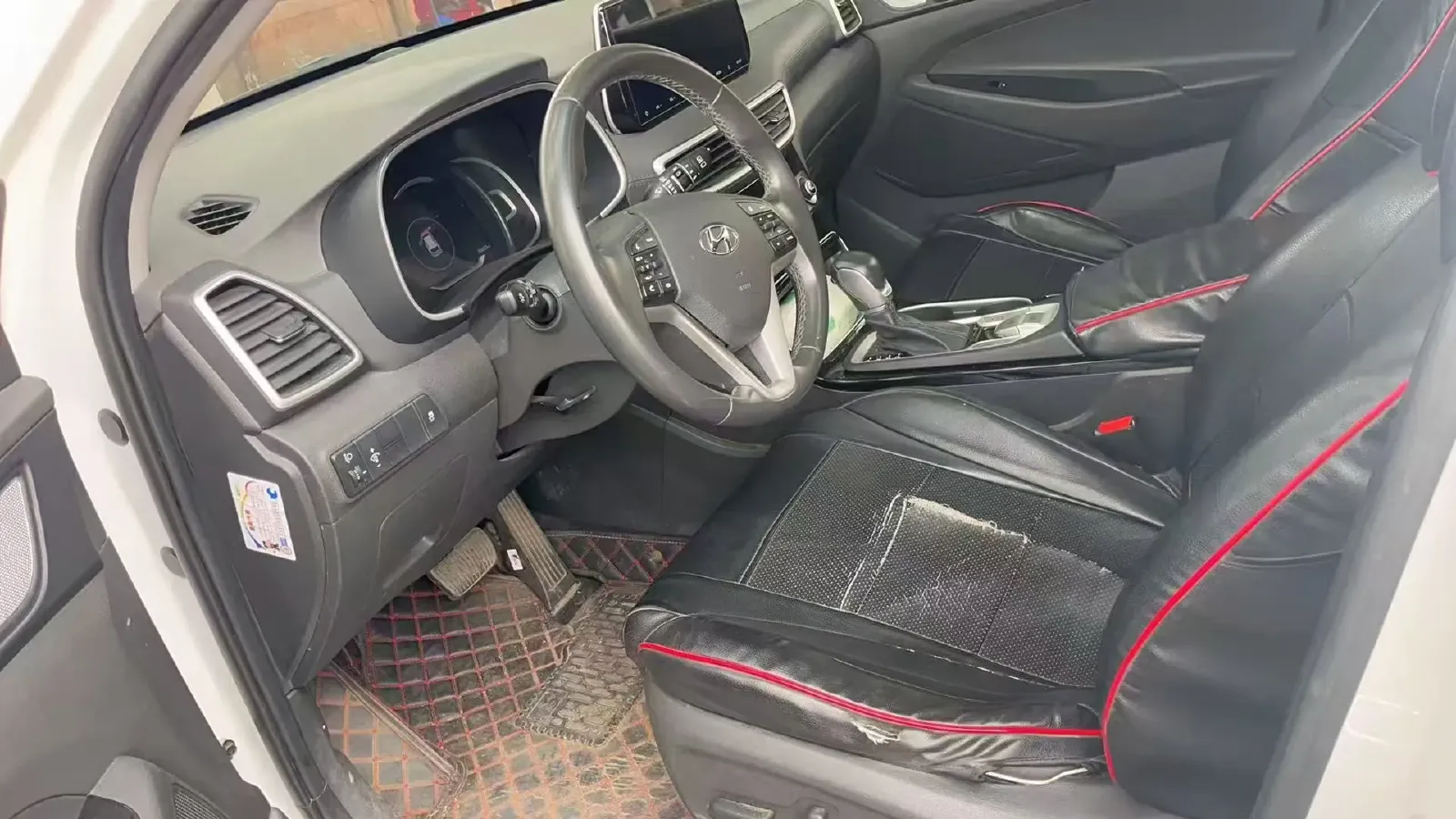 2019 Hyundai Tucson 1.6T 177HP L4 7DCT,autocango,china used car exporter,china ev exporter,chinese used car exporter,chinese used ev exporter