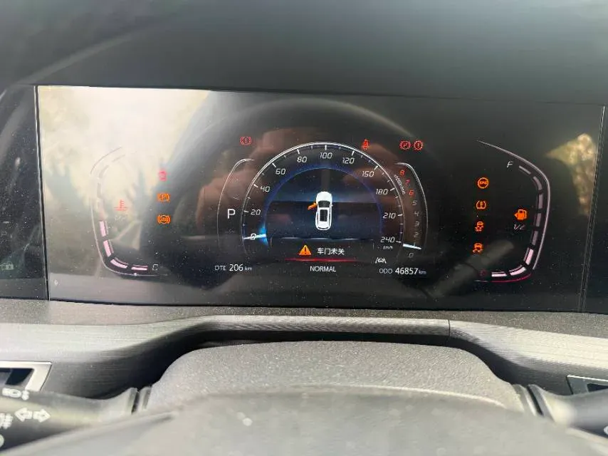 2020 ChangAn CS75 Plus 1.5T 178HP L4 6AT,autocango,china used car exporter,china ev exporter,chinese used car exporter,chinese used ev exporter