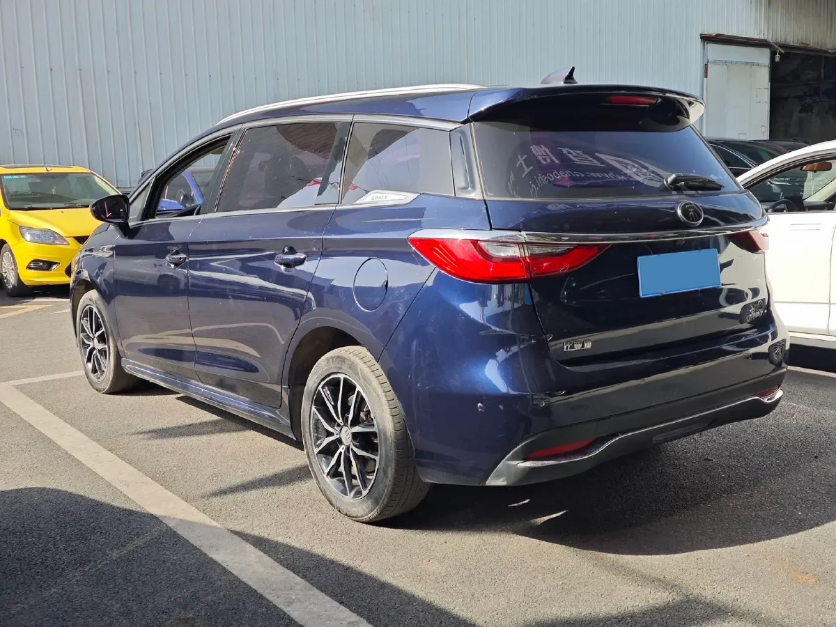 2018 BYD Song MAX 1.5T 154HP L4 6DCT,autocango,china used car exporter,china ev exporter,chinese used car exporter,chinese used ev exporter