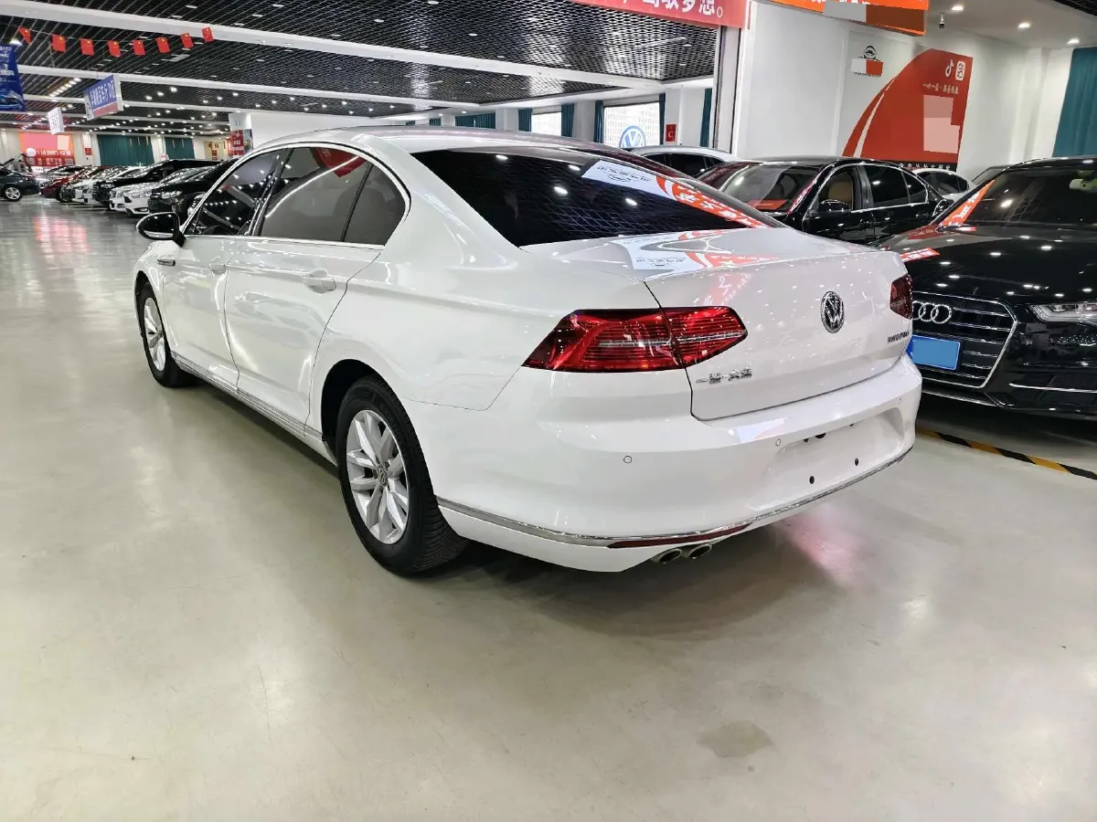 2018 Volkswagen Magotan 1.4T 150HP L4 7DCT,autocango,china used car exporter,china ev exporter,chinese used car exporter,chinese used ev exporter